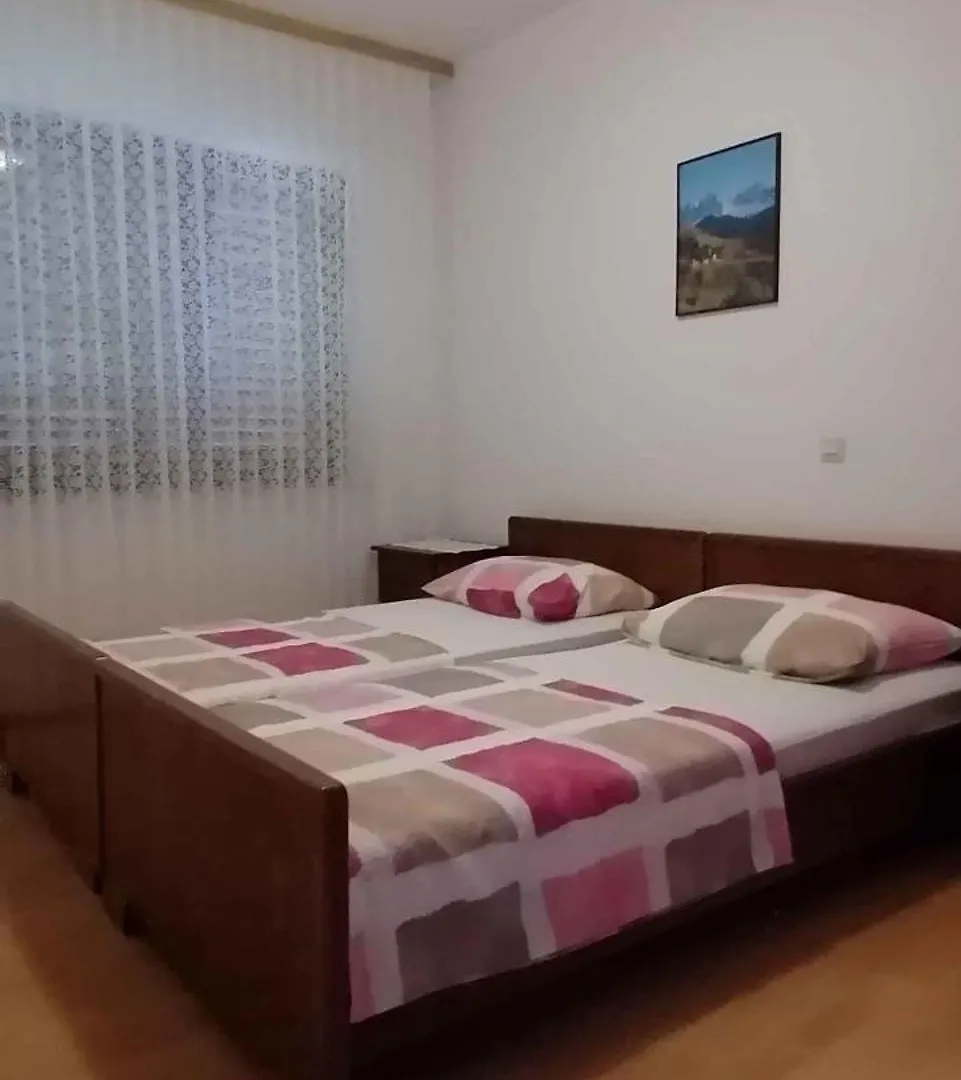 Apartments In Crikvenica 43359